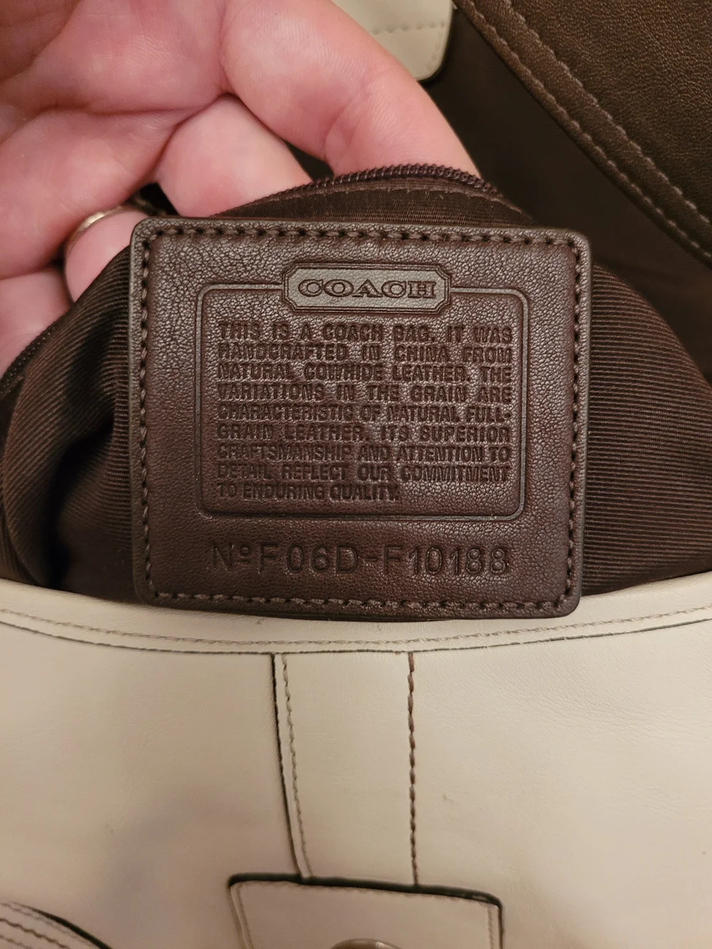 Vintage Coach Soho Cream Leather Shoulder Bag Y2K Buckle Straps Silver Hardware - Picture 12 of 12